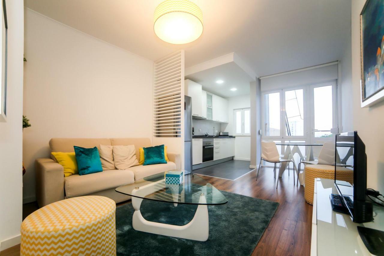Sao Joao Studios & Flats By Lisbon Village Apartments Экстерьер фото