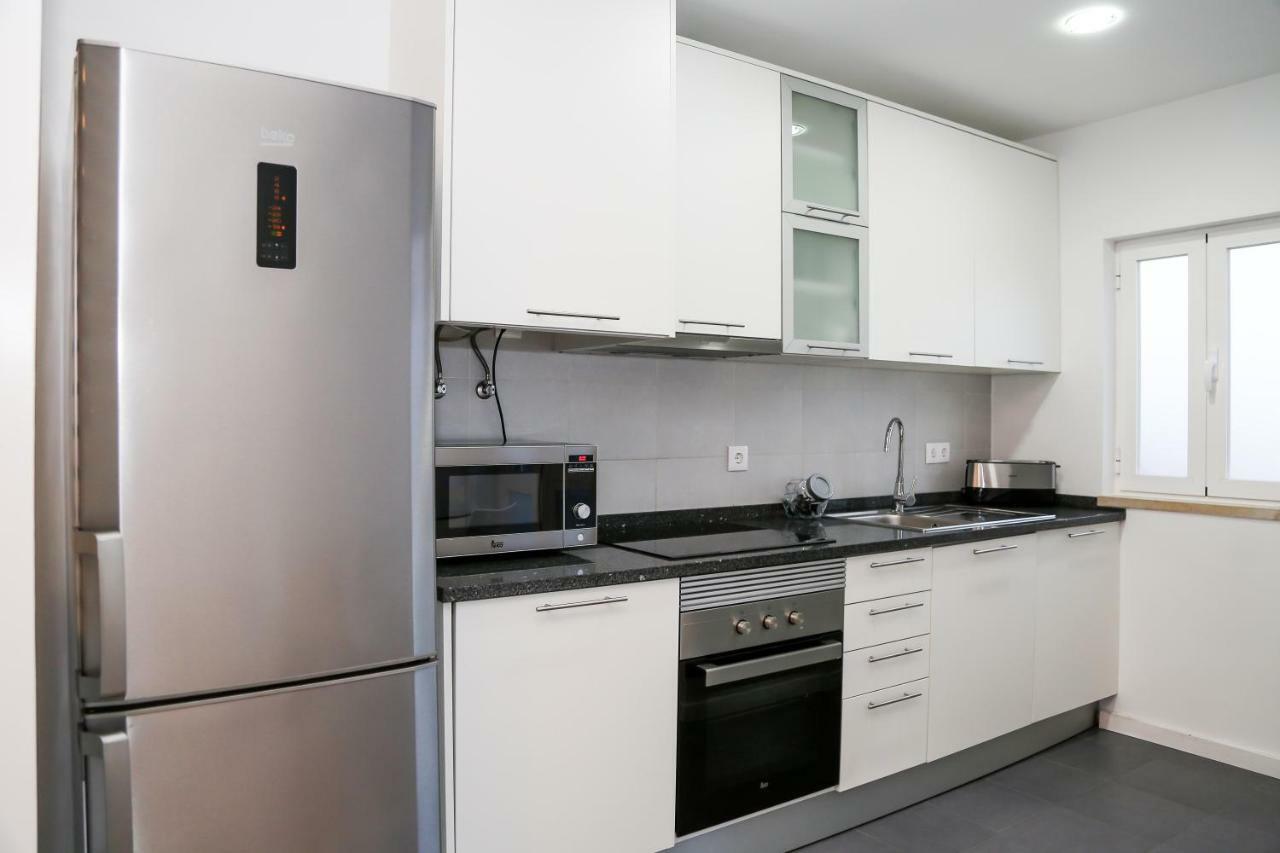 Sao Joao Studios & Flats By Lisbon Village Apartments Экстерьер фото