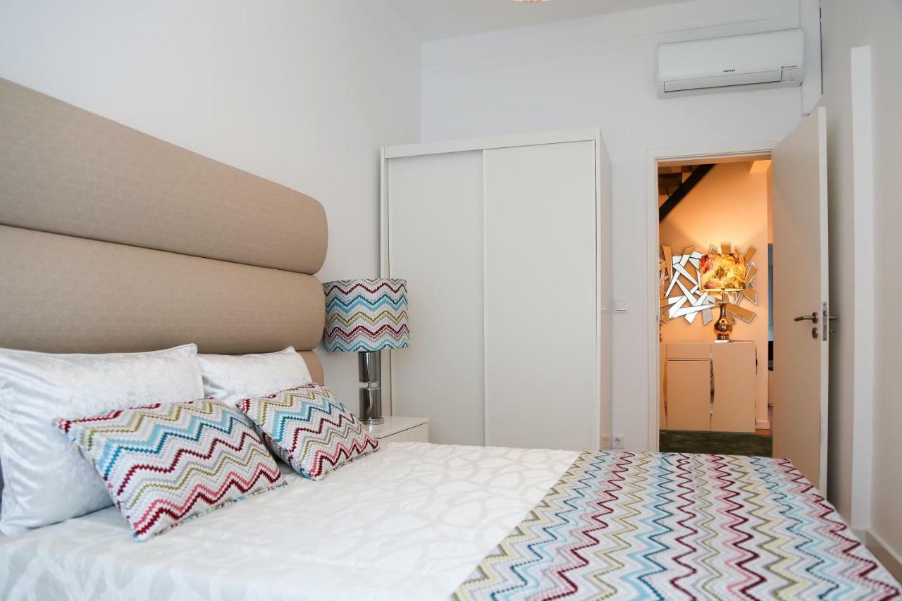 Sao Joao Studios & Flats By Lisbon Village Apartments Экстерьер фото
