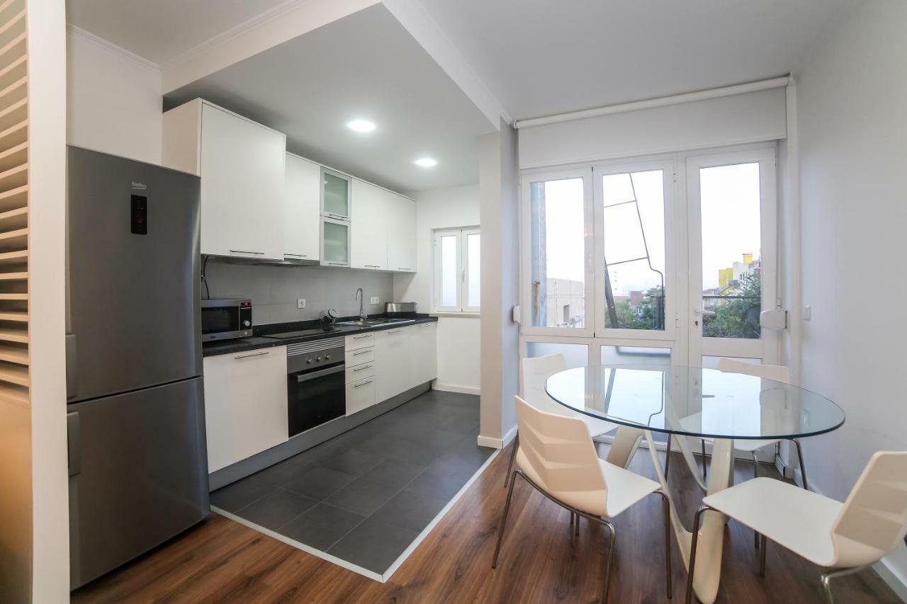 Sao Joao Studios & Flats By Lisbon Village Apartments Экстерьер фото