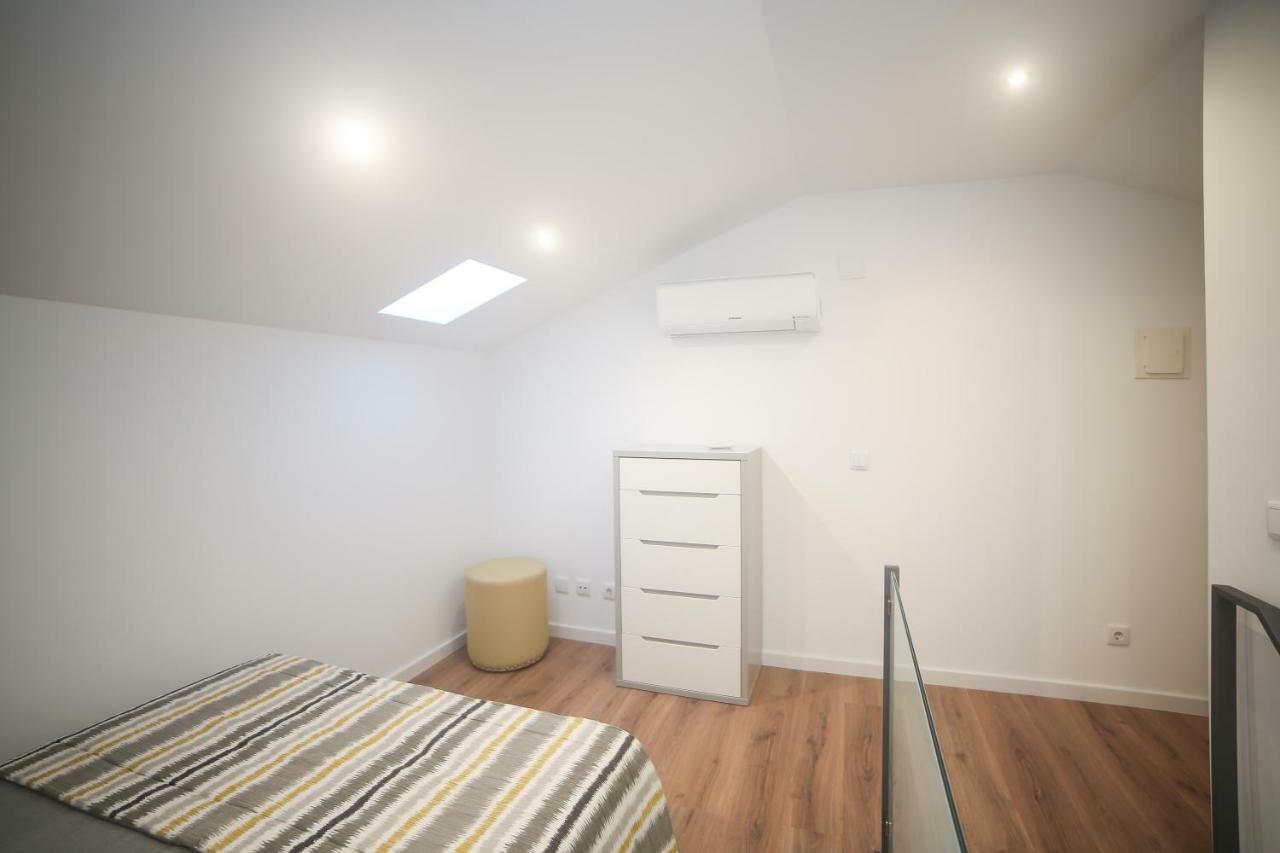 Sao Joao Studios & Flats By Lisbon Village Apartments Экстерьер фото